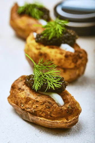 POMME MOSCOVITE TOPPED WITH CELESTE CAVIAR